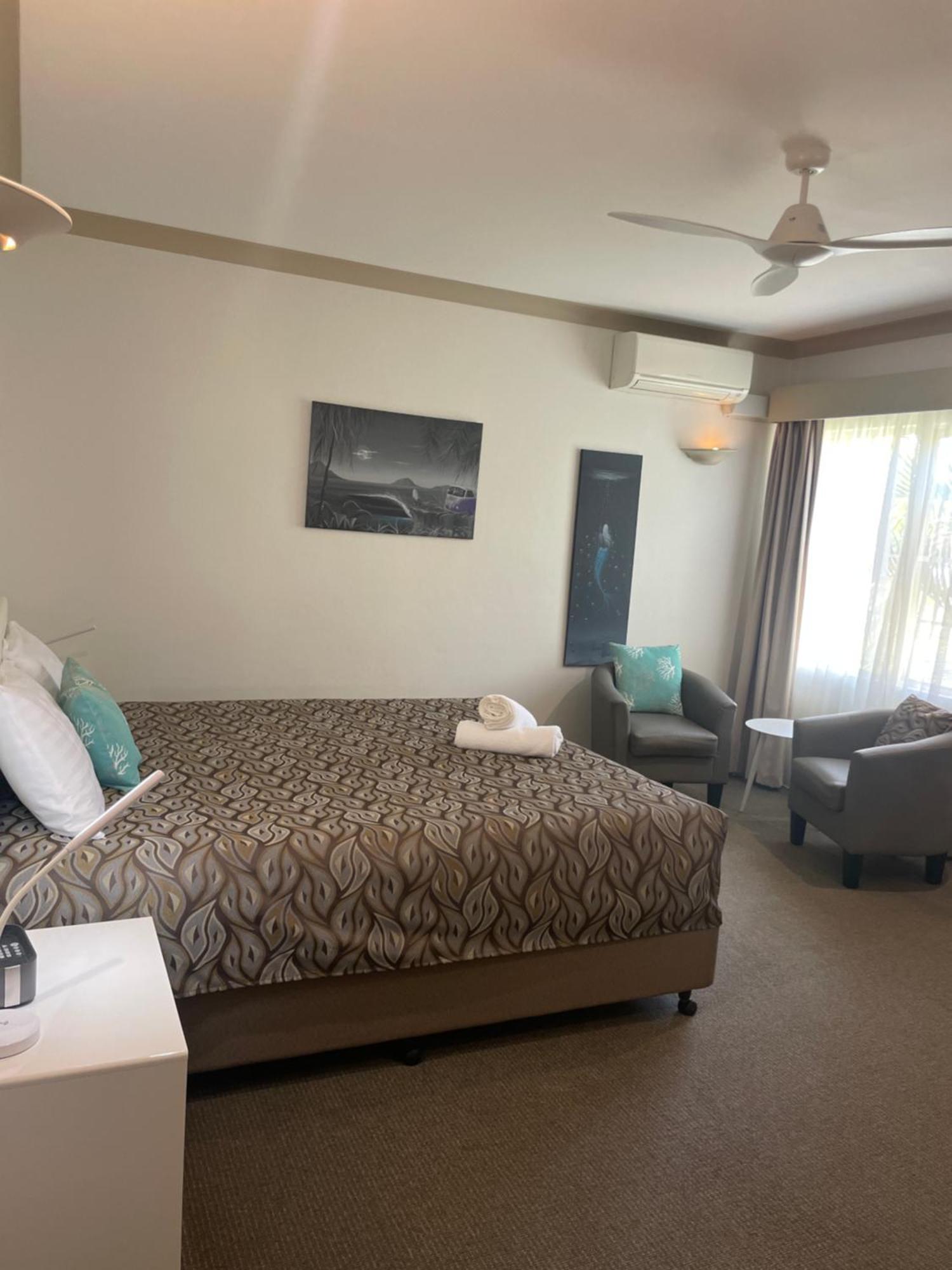 Oasis Inn Ulladulla - Welcoming Guests 18 Years And Older Buitenkant foto