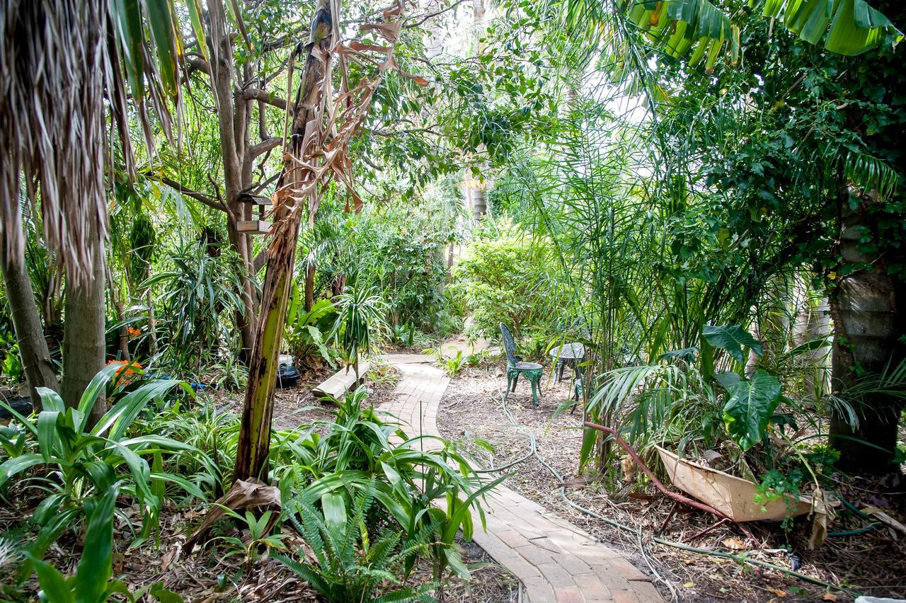 Oasis Inn Ulladulla - Welcoming Guests 18 Years And Older Buitenkant foto