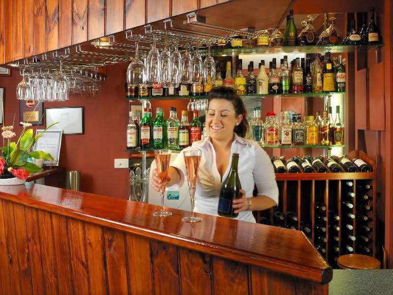 Oasis Inn Ulladulla - Welcoming Guests 18 Years And Older Buitenkant foto